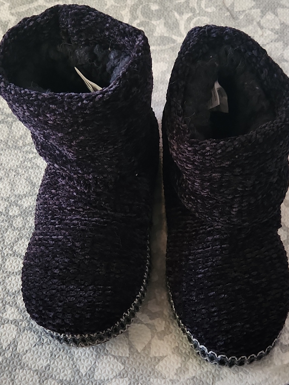 Muk Luks Plush Women's Boot Slippers Sz 8